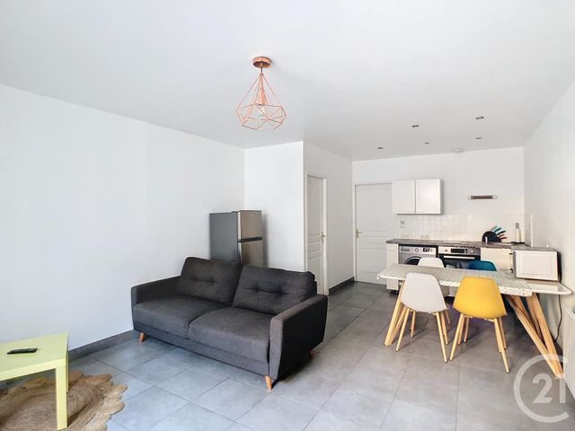 Appartement F2 à louer - 2 pièces - 44.84 m2 - NANCY - 54 - LORRAINE - Century 21 Joël Pierre Immobilier