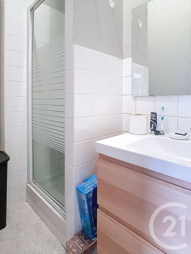 Appartement F3 à louer - 3 pièces - 59.0 m2 - NANCY - 54 - LORRAINE - Century 21 Joël Pierre Immobilier