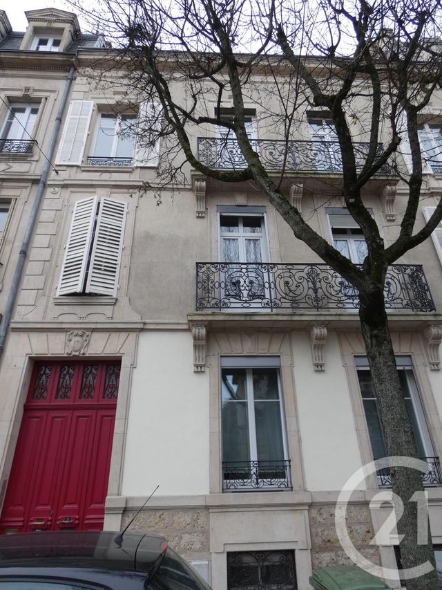 Appartement F5 à louer - 5 pièces - 95.03 m2 - NANCY - 54 - LORRAINE - Century 21 Joël Pierre Immobilier