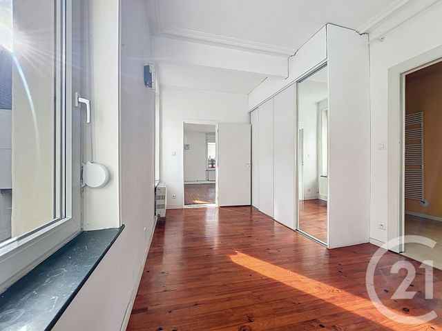 Appartement F3 à louer - 2 pièces - 66.0 m2 - NANCY - 54 - LORRAINE - Century 21 Joël Pierre Immobilier