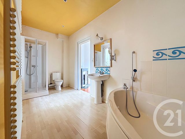 Appartement F3 à louer - 2 pièces - 66.0 m2 - NANCY - 54 - LORRAINE - Century 21 Joël Pierre Immobilier