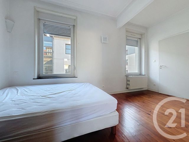 Appartement F3 à louer - 2 pièces - 66.0 m2 - NANCY - 54 - LORRAINE - Century 21 Joël Pierre Immobilier