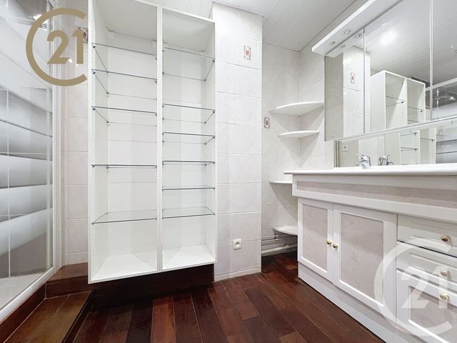 Afficher la photo en grand Appartement F4 à vendre - 4 pièces - 76.54 m2 - VANDOEUVRE LES NANCY - 54 - LORRAINE - Century 21 Joël Pierre Immobilier