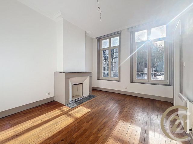 Afficher la photo en grand Appartement F2 à vendre - 2 pièces - 53.34 m2 - NANCY - 54 - LORRAINE - Century 21 Joël Pierre Immobilier