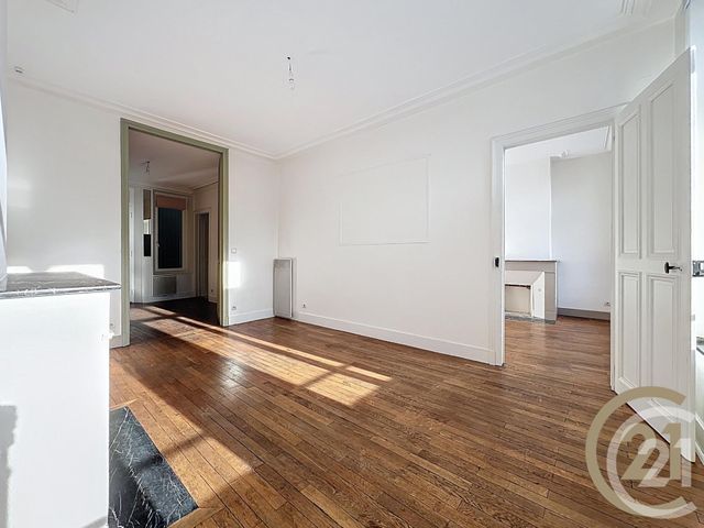 Afficher la photo en grand Appartement F2 à vendre - 2 pièces - 53.34 m2 - NANCY - 54 - LORRAINE - Century 21 Joël Pierre Immobilier