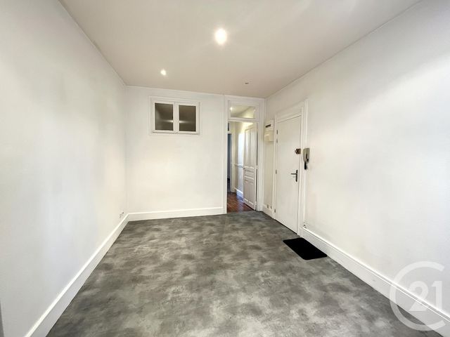 Afficher la photo en grand Appartement F2 à louer - 2 pièces - 38.43 m2 - NANCY - 54 - LORRAINE - Century 21 Joël Pierre Immobilier