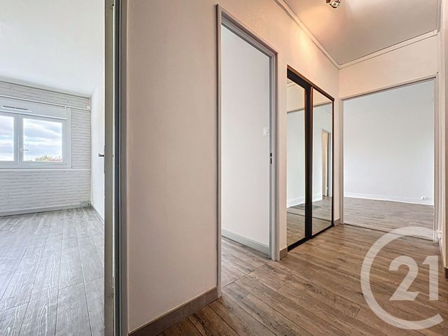 Appartement F4 à louer - 4 pièces - 70.1 m2 - MAXEVILLE - 54 - LORRAINE - Century 21 Joël Pierre Immobilier