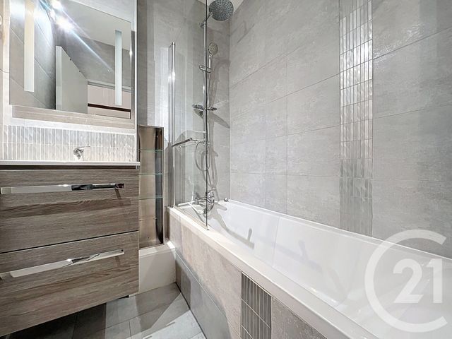 Appartement F4 à louer - 4 pièces - 70.1 m2 - MAXEVILLE - 54 - LORRAINE - Century 21 Joël Pierre Immobilier