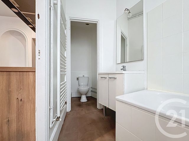 Appartement F3 à louer - 3 pièces - 50.58 m2 - NANCY - 54 - LORRAINE - Century 21 Joël Pierre Immobilier