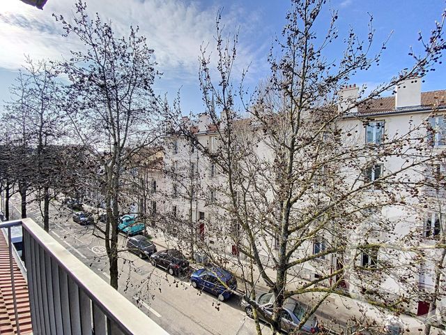 Appartement F2 à louer - 2 pièces - 46.17 m2 - NANCY - 54 - LORRAINE - Century 21 Joël Pierre Immobilier