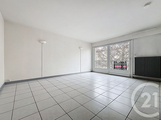 Appartement F2 à louer - 2 pièces - 46.17 m2 - NANCY - 54 - LORRAINE - Century 21 Joël Pierre Immobilier