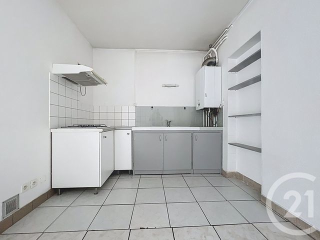 Appartement F2 à louer - 2 pièces - 46.17 m2 - NANCY - 54 - LORRAINE - Century 21 Joël Pierre Immobilier