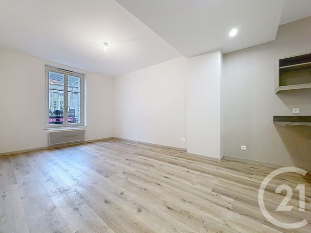 Appartement F2 à louer - 2 pièces - 48.24 m2 - NANCY - 54 - LORRAINE - Century 21 Joël Pierre Immobilier
