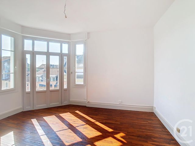 Appartement F3 à louer - 3 pièces - 66.89 m2 - NANCY - 54 - LORRAINE - Century 21 Joël Pierre Immobilier