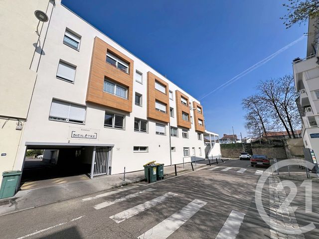Appartement F2 à louer - 2 pièces - 58.43 m2 - NANCY - 54 - LORRAINE - Century 21 Joël Pierre Immobilier