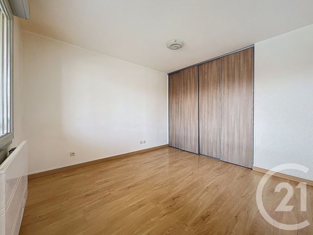 Appartement F2 à louer - 2 pièces - 58.43 m2 - NANCY - 54 - LORRAINE - Century 21 Joël Pierre Immobilier