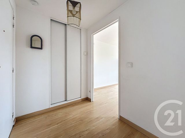 Appartement F2 à louer - 2 pièces - 58.43 m2 - NANCY - 54 - LORRAINE - Century 21 Joël Pierre Immobilier