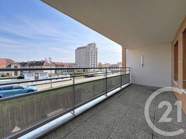 Appartement F2 à louer - 2 pièces - 58.43 m2 - NANCY - 54 - LORRAINE - Century 21 Joël Pierre Immobilier