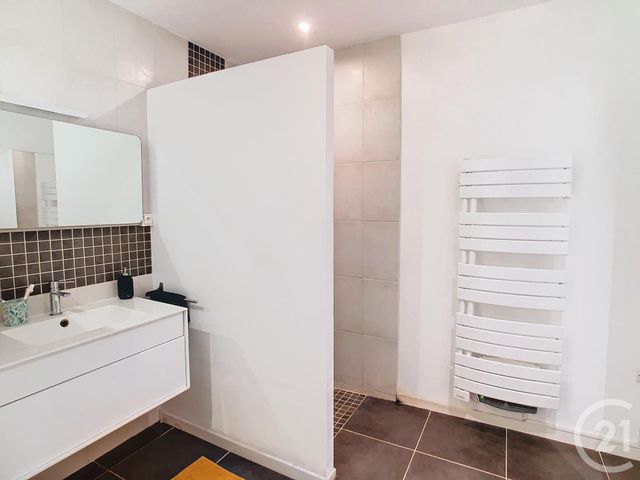 Appartement F2 à louer - 2 pièces - 54.7 m2 - NANCY - 54 - LORRAINE - Century 21 Joël Pierre Immobilier