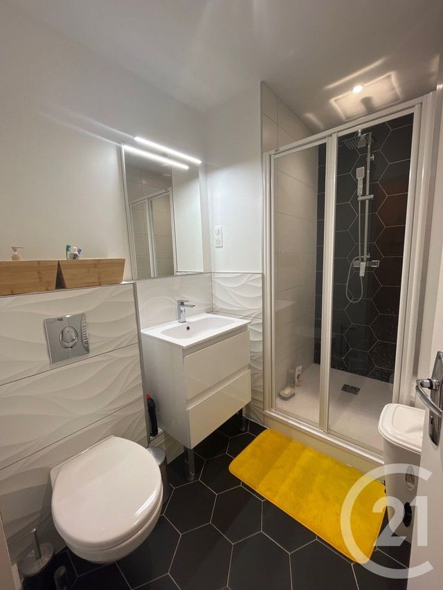 Appartement F2 à louer - 2 pièces - 45.58 m2 - NANCY - 54 - LORRAINE - Century 21 Joël Pierre Immobilier