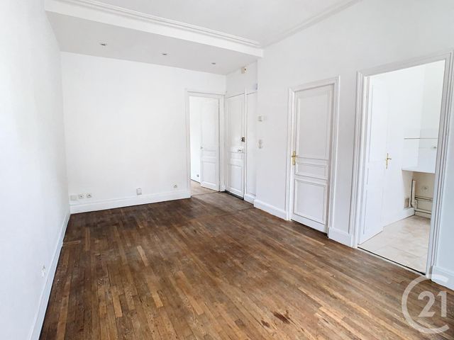 Appartement F2 à louer - 2 pièces - 37.6 m2 - NANCY - 54 - LORRAINE - Century 21 Joël Pierre Immobilier