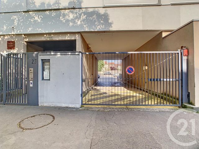 parking à louer - 12.0 m2 - NANCY - 54 - LORRAINE - Century 21 Joël Pierre Immobilier