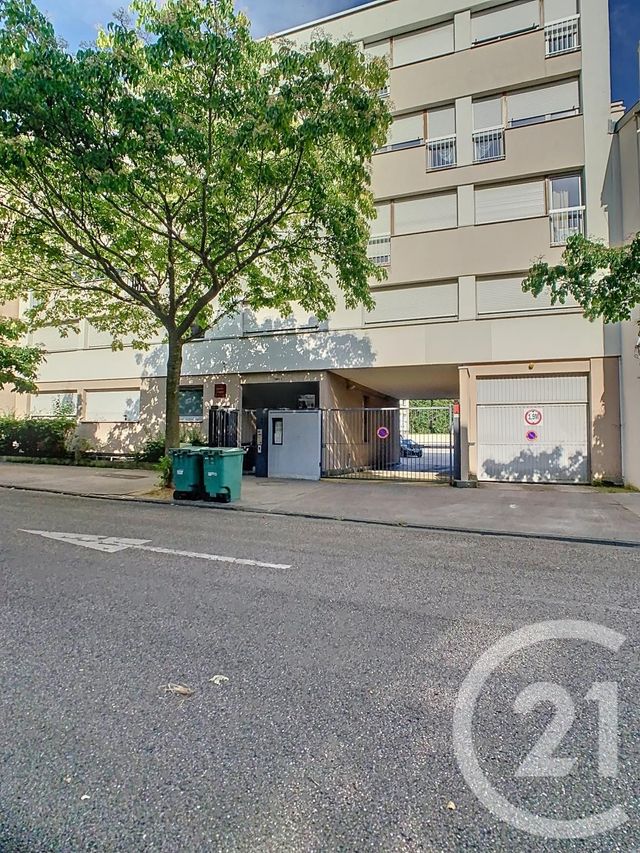 parking à louer - 12.0 m2 - NANCY - 54 - LORRAINE - Century 21 Joël Pierre Immobilier