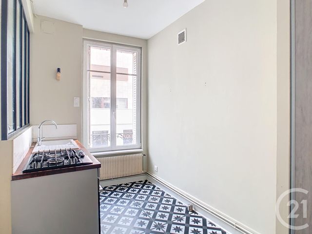 Appartement F5 à louer - 5 pièces - 94.82 m2 - NANCY - 54 - LORRAINE - Century 21 Joël Pierre Immobilier