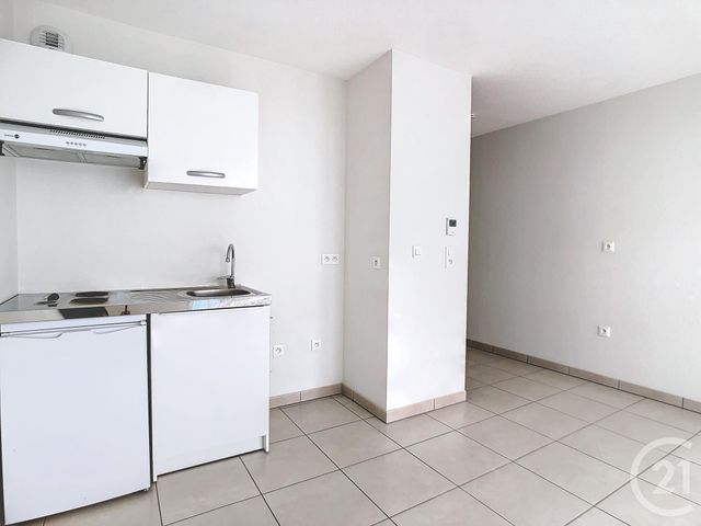 Appartement Studio à louer - 1 pièce - 26.3 m2 - NANCY - 54 - LORRAINE - Century 21 Joël Pierre Immobilier