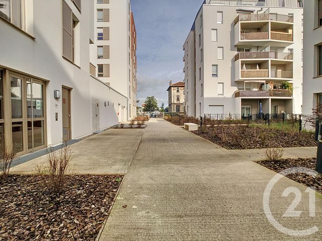 Appartement Studio à louer - 1 pièce - 26.3 m2 - NANCY - 54 - LORRAINE - Century 21 Joël Pierre Immobilier