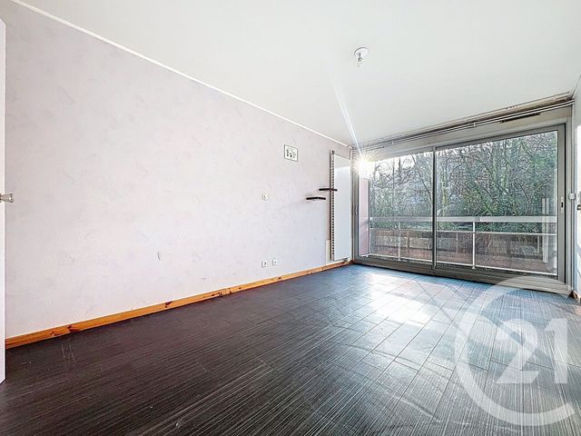 Appartement F1 à louer - 1 pièce - 25.0 m2 - NANCY - 54 - LORRAINE - Century 21 Joël Pierre Immobilier