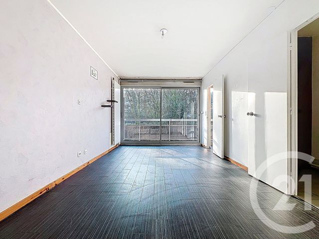 Appartement F1 à louer - 1 pièce - 25.0 m2 - NANCY - 54 - LORRAINE - Century 21 Joël Pierre Immobilier