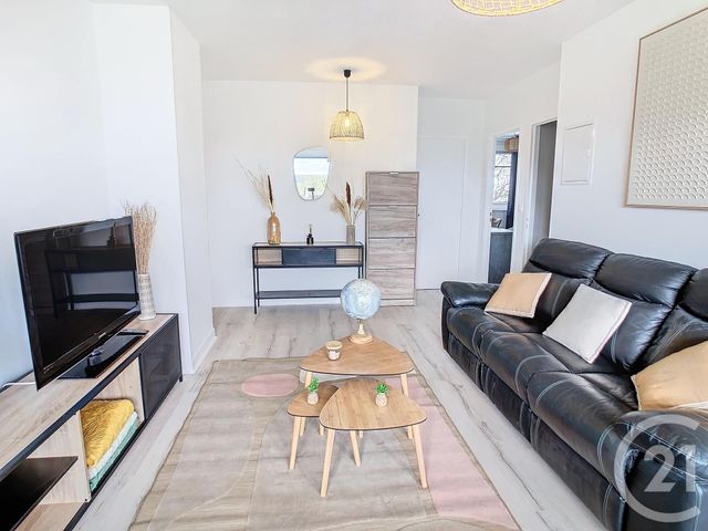 Appartement F4 à louer - 4 pièces - 65.54 m2 - NANCY - 54 - LORRAINE - Century 21 Joël Pierre Immobilier