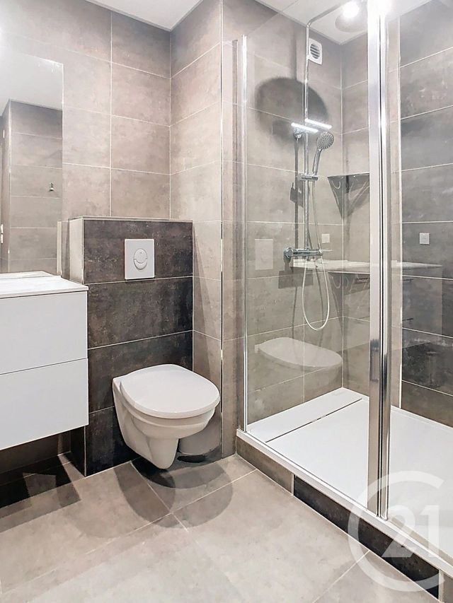 Appartement F2 à louer - 2 pièces - 42.33 m2 - NANCY - 54 - LORRAINE - Century 21 Joël Pierre Immobilier