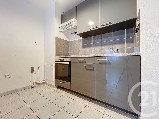 Appartement F2 à louer - 2 pièces - 34.6 m2 - NANCY - 54 - LORRAINE - Century 21 Joël Pierre Immobilier
