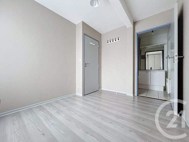 Appartement F2 à louer - 2 pièces - 34.6 m2 - NANCY - 54 - LORRAINE - Century 21 Joël Pierre Immobilier