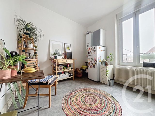 Appartement F2 à louer - 2 pièces - 48.37 m2 - NANCY - 54 - LORRAINE - Century 21 Joël Pierre Immobilier