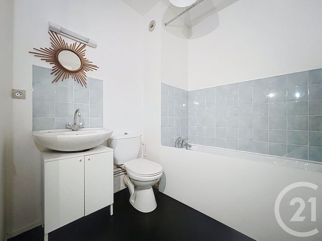 Appartement Studio à louer - 1 pièce - 31.83 m2 - NANCY - 54 - LORRAINE - Century 21 Joël Pierre Immobilier