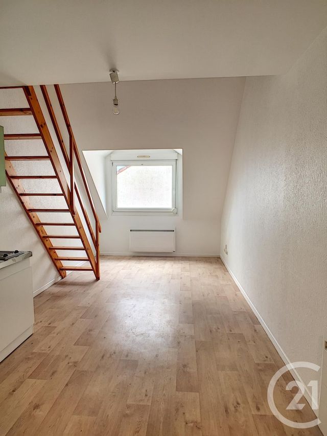 Appartement F2 à louer - 2 pièces - 21.55 m2 - VANDOEUVRE LES NANCY - 54 - LORRAINE - Century 21 Joël Pierre Immobilier