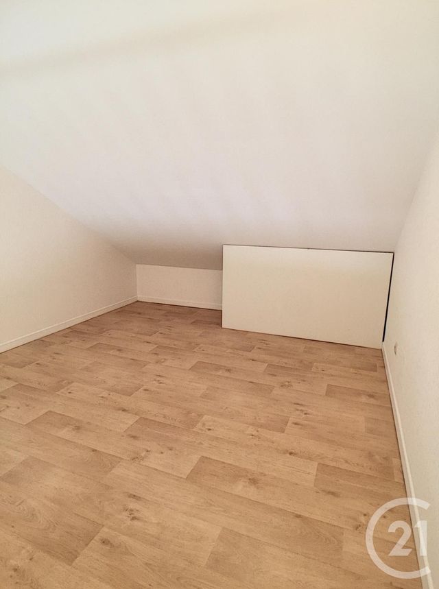 Appartement F2 à louer - 2 pièces - 21.55 m2 - VANDOEUVRE LES NANCY - 54 - LORRAINE - Century 21 Joël Pierre Immobilier