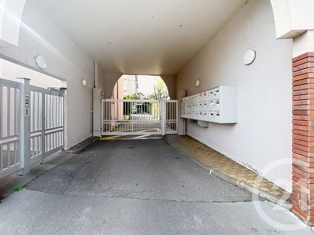 Appartement F2 à vendre - 2 pièces - 37.1 m2 - NANCY - 54 - LORRAINE - Century 21 Joël Pierre Immobilier