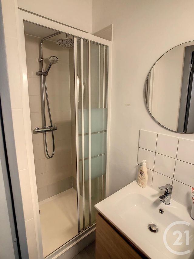 Appartement F2 à louer - 2 pièces - 40.6 m2 - NANCY - 54 - LORRAINE - Century 21 Joël Pierre Immobilier