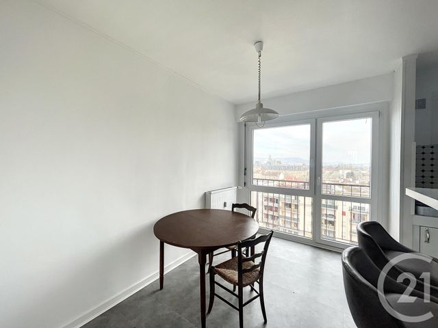 Appartement F4 à louer - 4 pièces - 82.0 m2 - NANCY - 54 - LORRAINE - Century 21 Joël Pierre Immobilier
