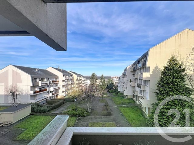 Appartement F4 à louer - 4 pièces - 80.37 m2 - VILLERS LES NANCY - 54 - LORRAINE - Century 21 Joël Pierre Immobilier