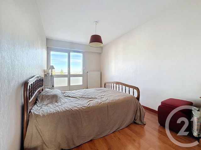 Appartement F4 à louer - 4 pièces - 80.37 m2 - VILLERS LES NANCY - 54 - LORRAINE - Century 21 Joël Pierre Immobilier