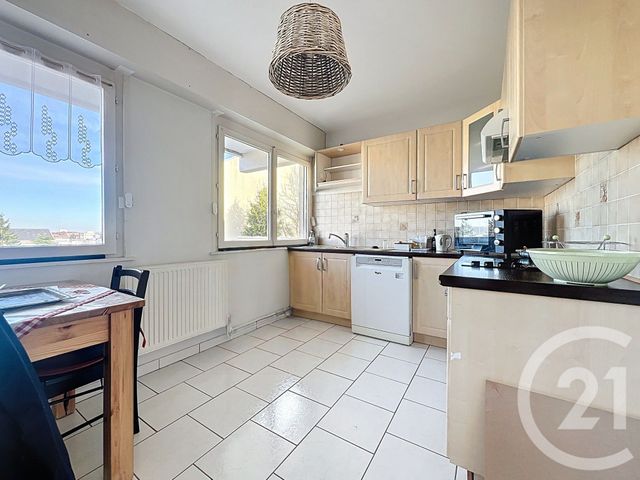 Appartement F4 à louer - 4 pièces - 80.37 m2 - VILLERS LES NANCY - 54 - LORRAINE - Century 21 Joël Pierre Immobilier