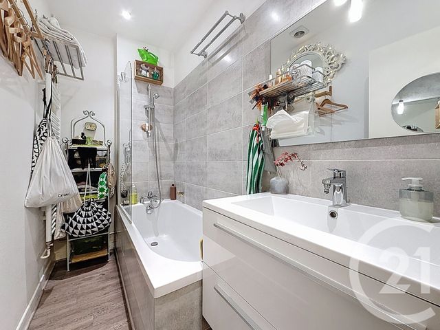 Appartement F3 à vendre - 3 pièces - 64.0 m2 - NANCY - 54 - LORRAINE - Century 21 Joël Pierre Immobilier