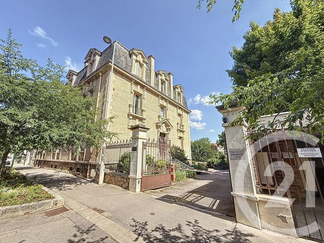 Appartement F1 à louer - 1 pièce - 35.21 m2 - NANCY - 54 - LORRAINE - Century 21 Joël Pierre Immobilier