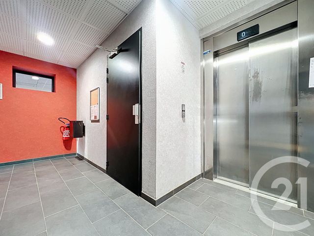 Appartement F2 à louer - 2 pièces - 43.0 m2 - VANDOEUVRE LES NANCY - 54 - LORRAINE - Century 21 Joël Pierre Immobilier