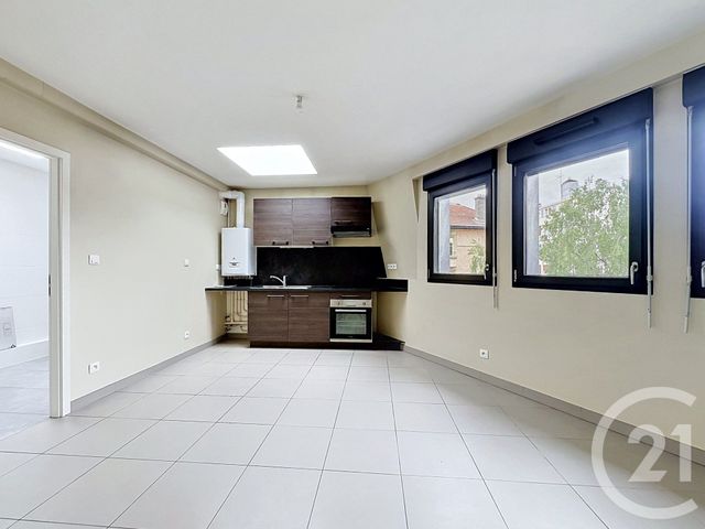 Appartement F2 à louer - 2 pièces - 43.0 m2 - VANDOEUVRE LES NANCY - 54 - LORRAINE - Century 21 Joël Pierre Immobilier